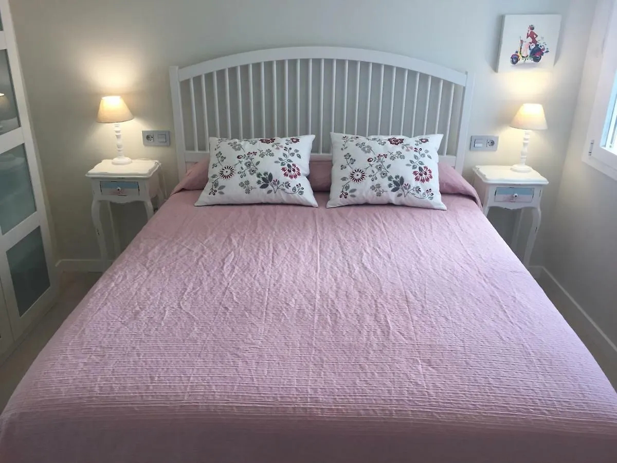 Sorolla 105, Luxury, Beach, Free Parking, All Services, Quite Neighborhood, So Malaga Apartament
